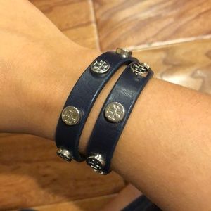 Tory Burch double wrap logo bracelet (Navy)